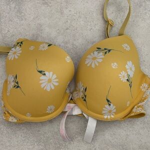 PINK Victoria's Secret Yellow Floral Bra